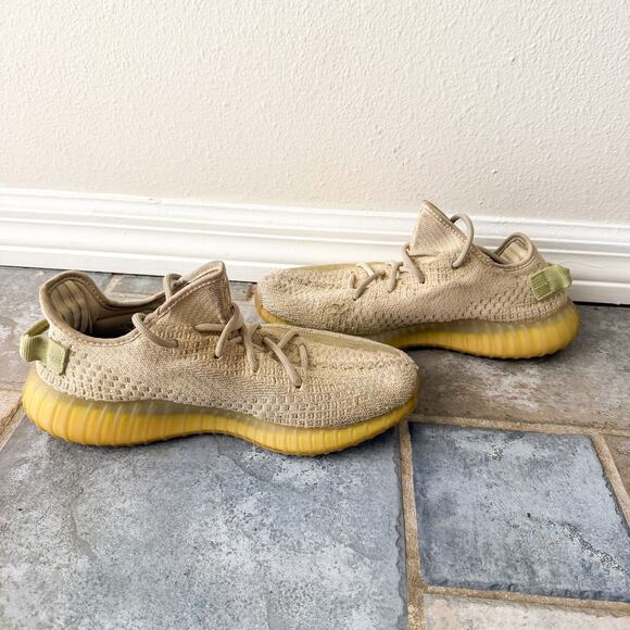 Adidas Yeezy Boost 350 V2 Flax Tan Sneakers Mens 9.5 main image 4